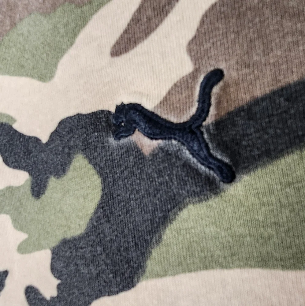 Puma Logo Army Camo Short Sleeve Tee - Picture 4 of 9